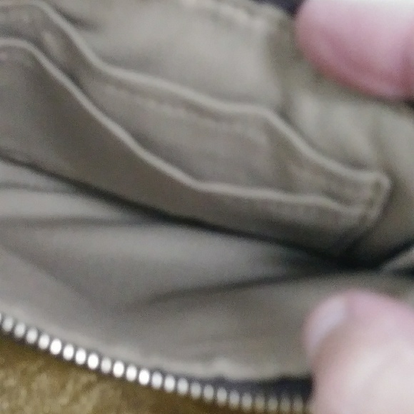 Coach wristlet - Picture 6 of 6